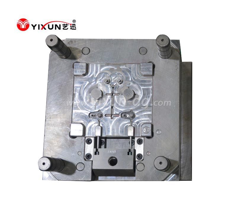 High class multi-cavities plastic injection molding tooling